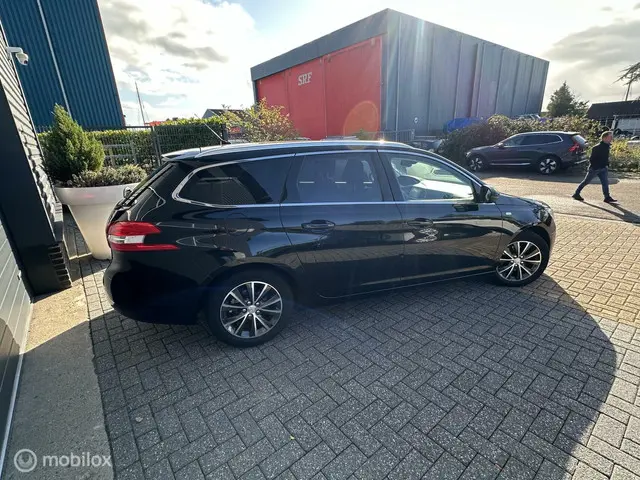 Peugeot 308 SW 1.2 PureTech Style 2015 Benzine 6