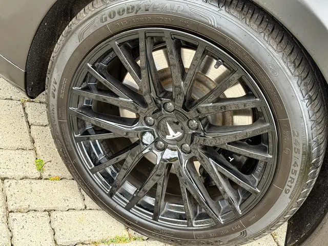 Tesla Model S 75D 2018 Elektrisch 11