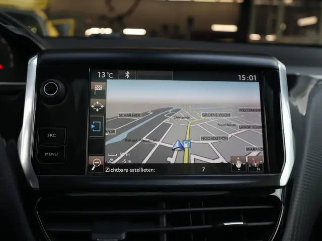 Peugeot 2008 1.2 PureTech Allure 2016 Benzine 21