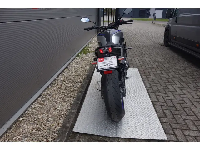 Yamaha MT 09 SP 2018 Benzine 5