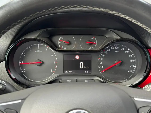 Opel Crossland 1.2 Turbo GS Line 2022 Benzine 26