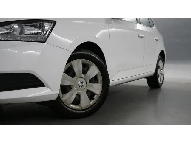 Škoda Fabia 1.0 75pk Active 2019 Benzine 12
