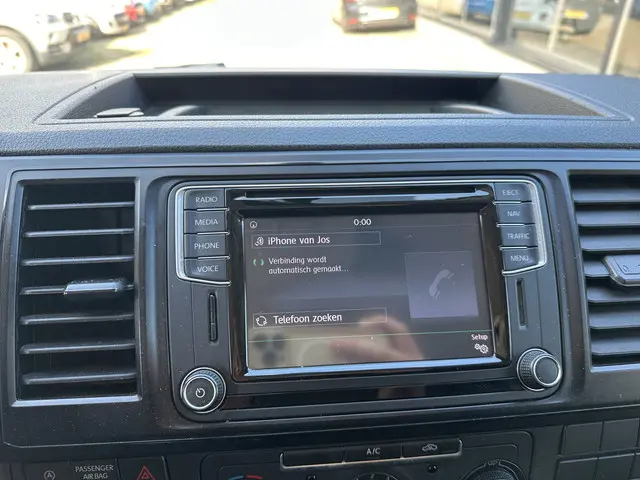 Volkswagen Transporter buscamper 2016 Diesel 18