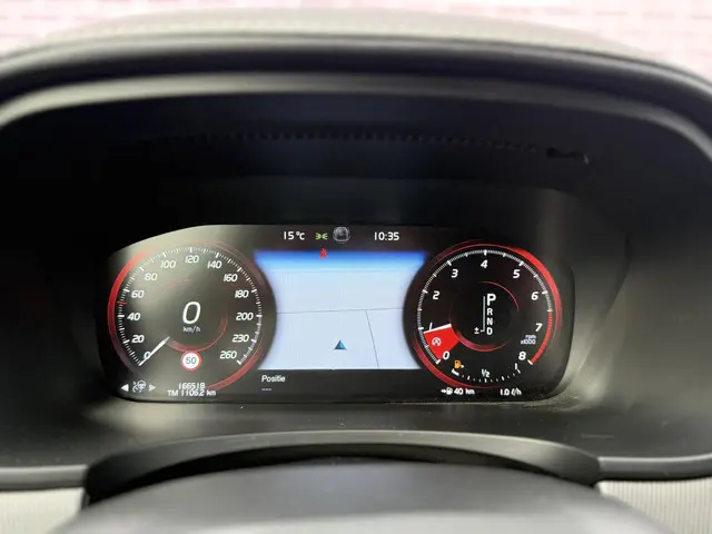 Volvo V90 2.0 T4 Business Sport 2020 Benzine 23