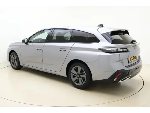 Peugeot 308 SW 1.2T 130pk Automaat Allure 2024 Benzine 4