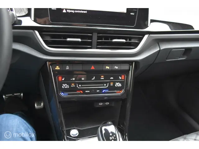 Volkswagen T-Roc 1.5 TSI R-Line Aut Bj 2024 2024 Benzine 16