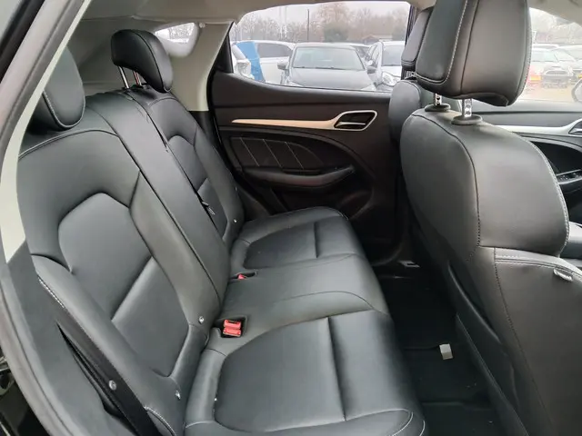 MG MG ZS EV Luxury 45 kWh SCHADEAUTO!! 2020 Elektrisch 10