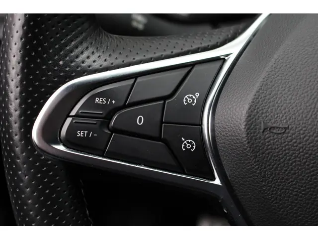 Renault Clio 1.0 TCe R.S. Line 2020 Benzine 16