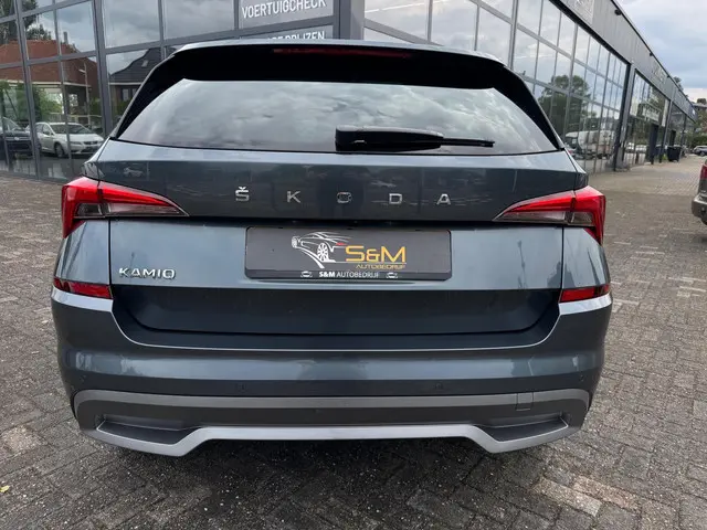 Škoda Kamiq 1.0 TSI Sport Business 2020 Benzine 10