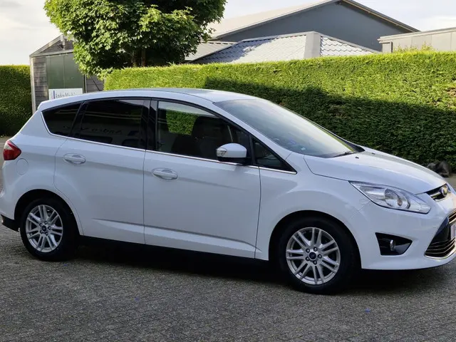 Ford C-MAX 1.0 Titanium 2013 Benzine 5