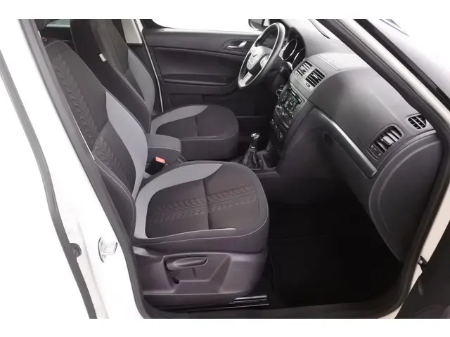 Škoda Yeti 1.2 TSi Adventure 2013 Benzine 8