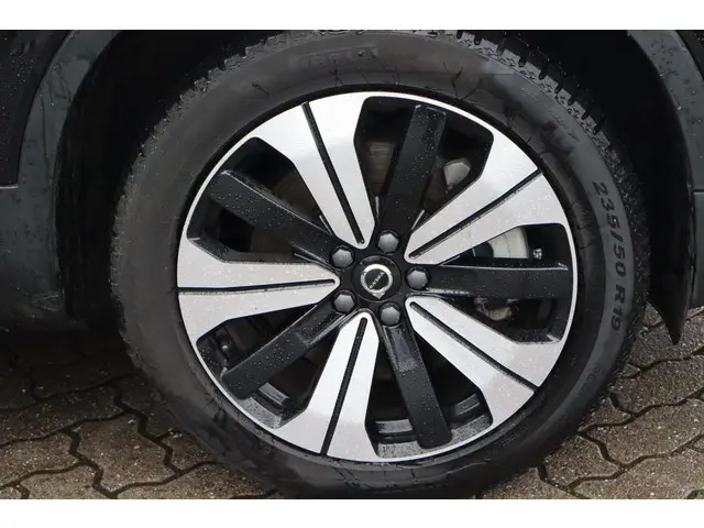 Volvo XC40 Recharge Core 2022 Elektrisch 13