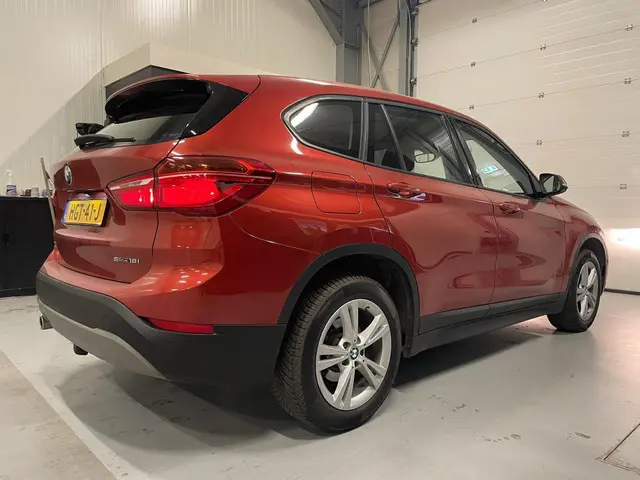 BMW X1 SDrive18i 2019 Benzine 5