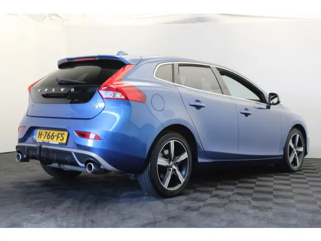 Volvo V40 1.5 T3 Polar+ Sport 2020 Benzine 9