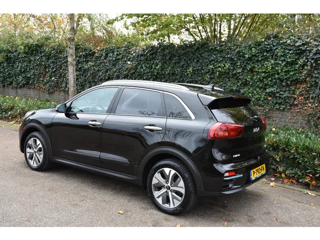 Kia e-Niro DynamicPlusLine 64 kWh 2022 Elektrisch 4