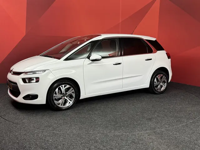 Citroën C4 Picasso 1.6 e-THP Exclusive 2016 Benzine 18
