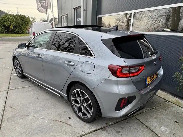 Kia Ceed 1.0 T-GDi 120pk GT-Line 2020 Benzine 29