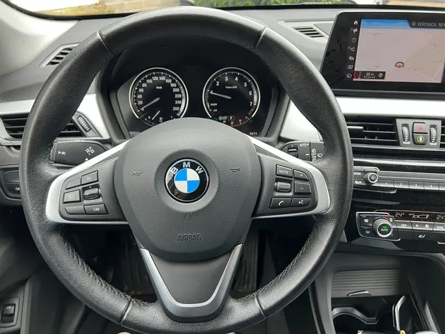 BMW X1 SDrive18i Executive Automaat 2020 Benzine 14