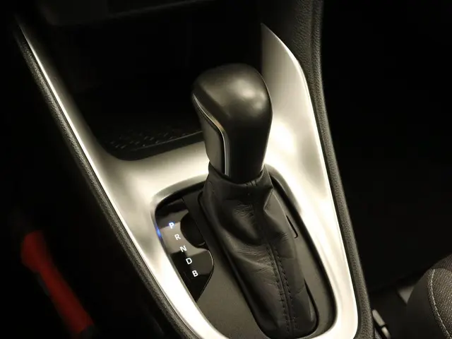 Toyota Yaris 1.5 Hybrid Dynamic 2022 Hybride Benzine 27