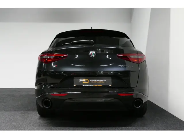 Alfa Romeo Stelvio 2.0 T AWD Veloce 2020 Benzine 19