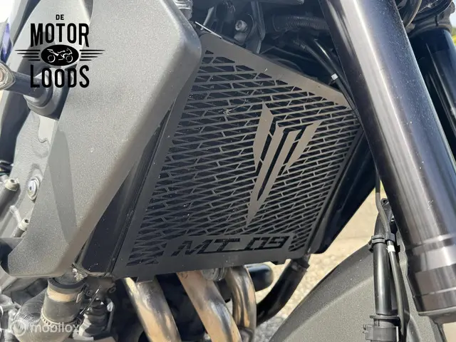 Yamaha MT 09 ABS 2017 Benzine 16