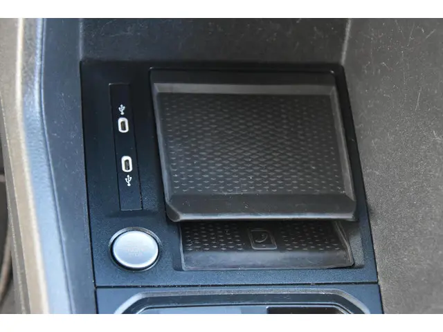 Volkswagen Caddy Cargo 2.0 TDI 1st Edition 2021 Diesel 13