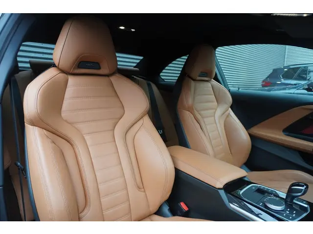 BMW 2 Serie Coupé M240i xDrive 2022 Benzine 8