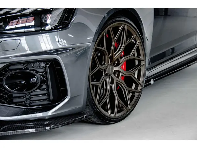 Audi RS4 Urban 2021 Benzine 18