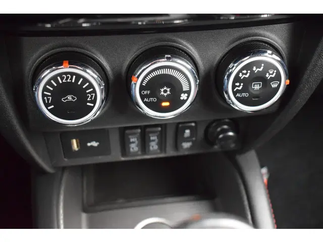 Mitsubishi ASX 1.6i-16V ISG Intense 2020 Benzine 19