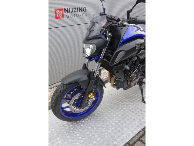 Yamaha MT 07 ABS 2018 Benzine 19