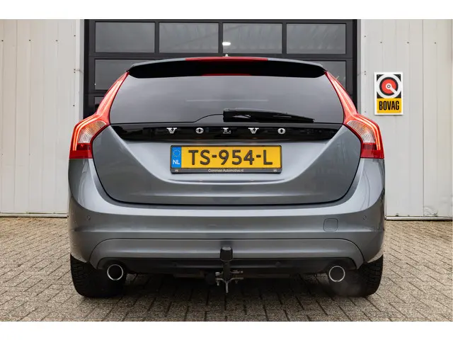 Volvo V60 2.0 T4 190PK Summum 2016 Benzine 9
