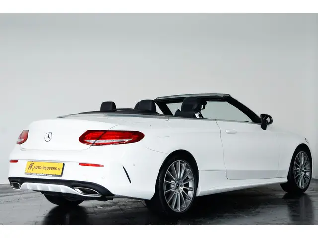 Mercedes-Benz C-Klasse 2