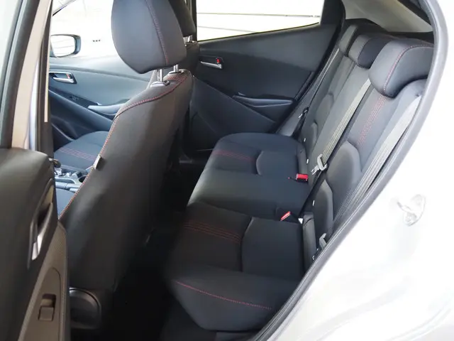 Mazda 2 1.5 SkyActiv-G 90 Homura Automaat 2024 Benzine 10