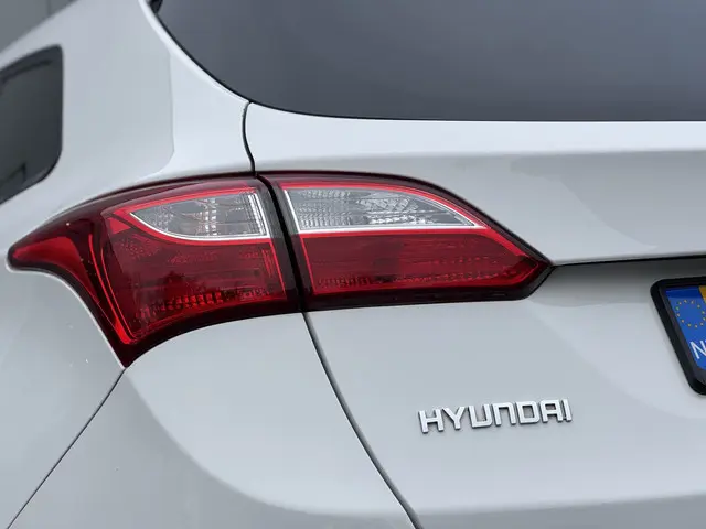 Hyundai i30 Wagon 1.6 GDI i-Vision 2013 Benzine 11