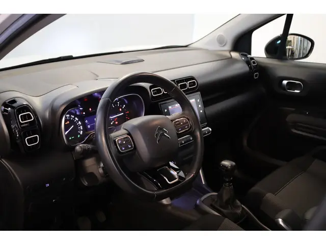 Citroën C3 Aircross PT 110 Shine 2020 Benzine 38