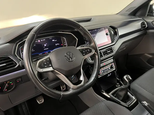 Volkswagen T-Cross 1.0 TSI United Business 2021 Benzine 12