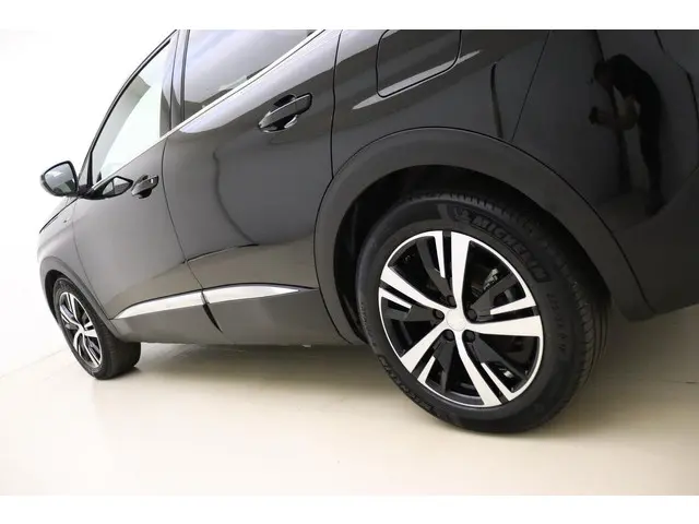 Peugeot 3008 1.6 HYbrid 225 GT 2023 Hybride Benzine 17