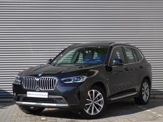 BMW X3 xDrive30e 2022 Hybride Benzine 36