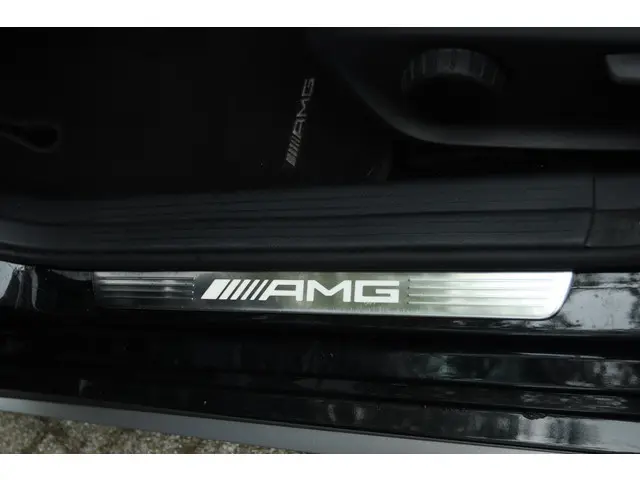 Mercedes-Benz A-Klasse AMG A45 4MATIC 2015 Benzine 39