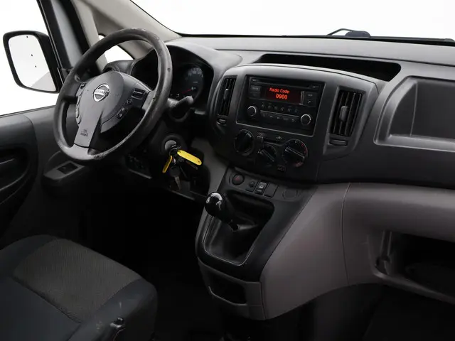 Nissan NV200 3