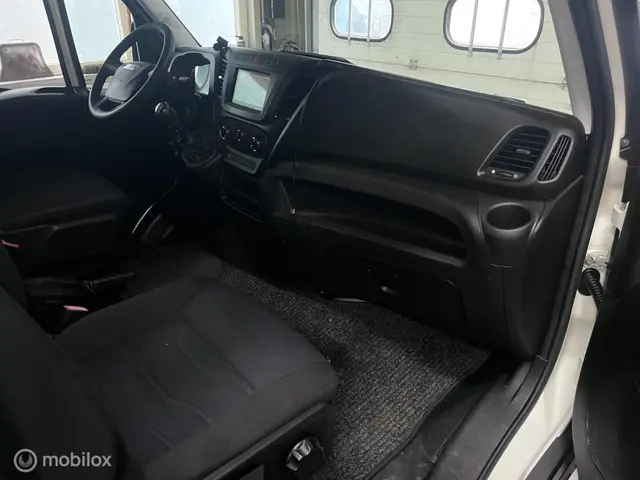 Iveco Daily 35C14V 2.3 AUTOMAAT 352 H2 2019 Diesel 8