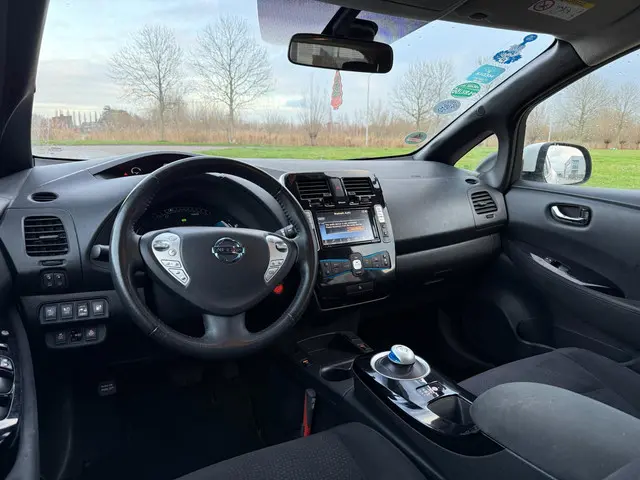 Nissan Leaf Acenta 30 kWh 2016 Elektrisch 5