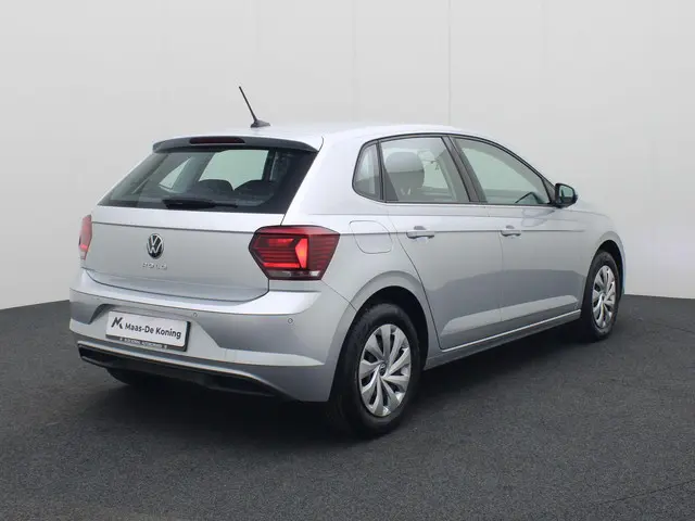 Volkswagen Polo 2