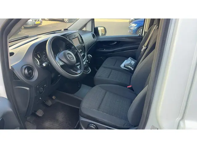 Mercedes-Benz Vito 111 CDI Functional Lang 2018 Diesel 6