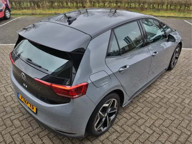 Volkswagen ID.3 Pure 45 kWh 2021 Elektrisch 4