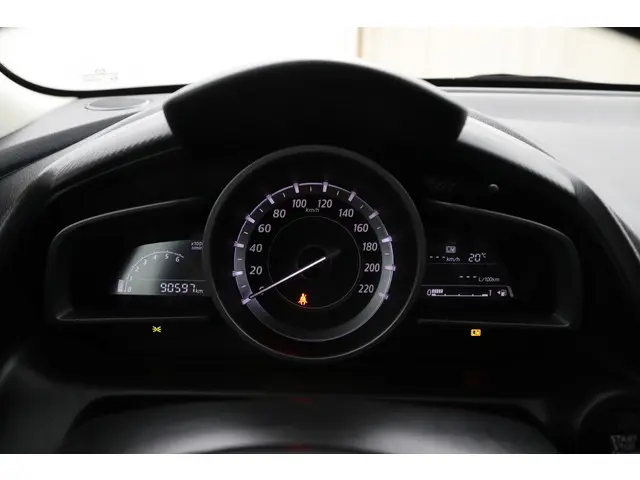 Mazda 2 1.5 Skyactiv-G GT-M Line 2016 Benzine 14