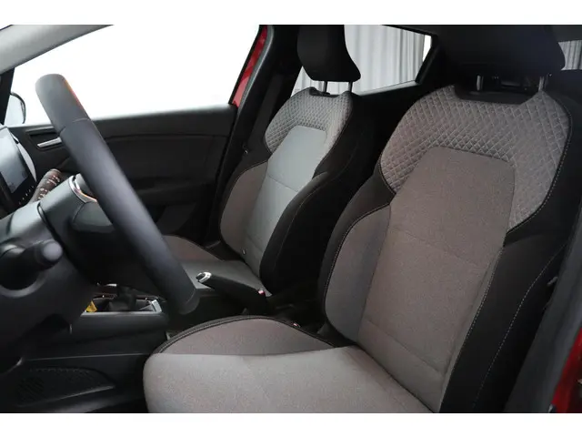 Renault Clio 1.0 TCe 90 GPF evolution 2024 Benzine 33