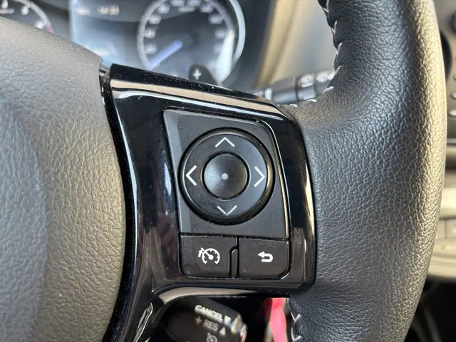 Toyota Yaris 1.5 VVT-i Aspiration 2017 Benzine 14