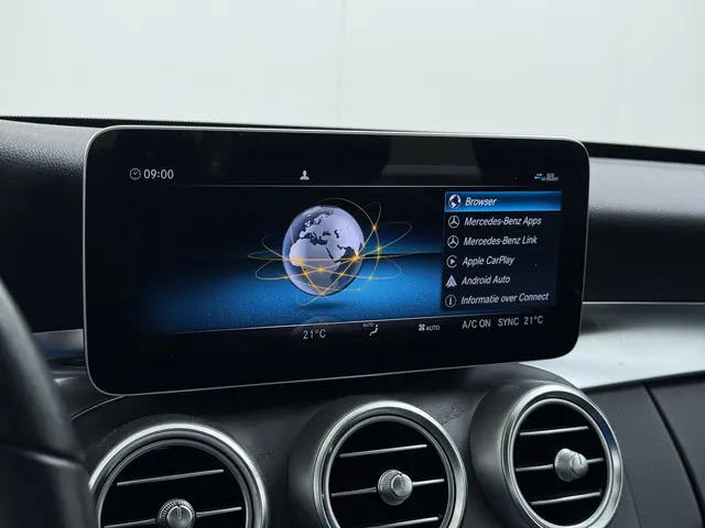 Mercedes-Benz C-Klasse 200 Avantgarde 2019 Benzine 34