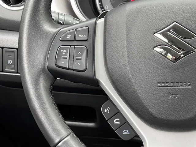 Suzuki Vitara 1.0 Boosterjet Select 2018 Benzine 21
